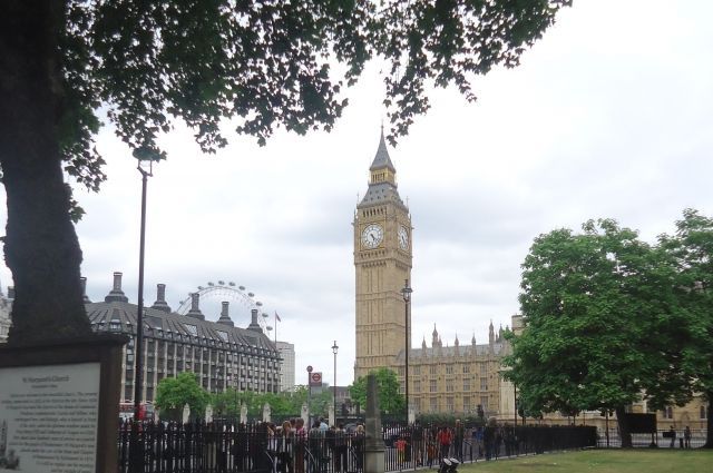 Общество: Лондон представил законопроект, противоречащий соглашению о Brexit