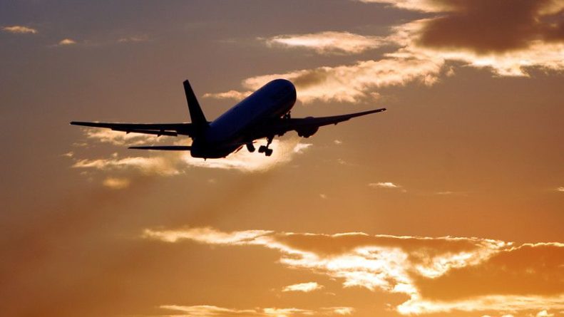 Общество: IATA призвала срочно спасать авиационную отрасль Великобритании