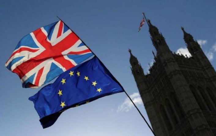 ЕС жестко отреагировал на попытки Британии нарушить Brexit-договоренности 10092020 Общество: ЕС жестко отреагировал на попытки Британии нарушить Brexit-договоренности