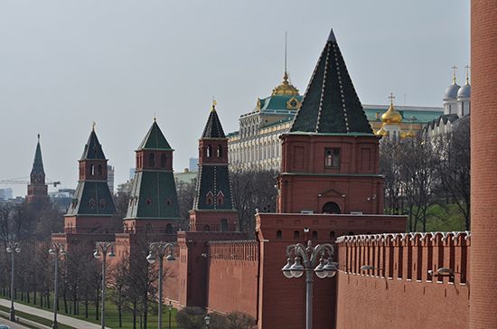 Общество: В Кремле оценили возможность восстановления диалога между Москвой и Лондоном