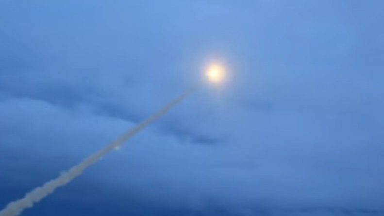 Общество: В России ответили на страшилку ВС Великобритании о ракетах «Буревестник»