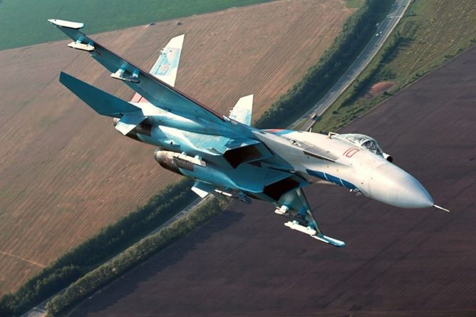 Общество: Су-27 перехватил шпионов США и Великобритании