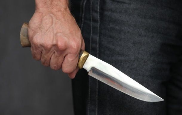 Общество: В Великобритании мужчина ранил ножом четырех человек