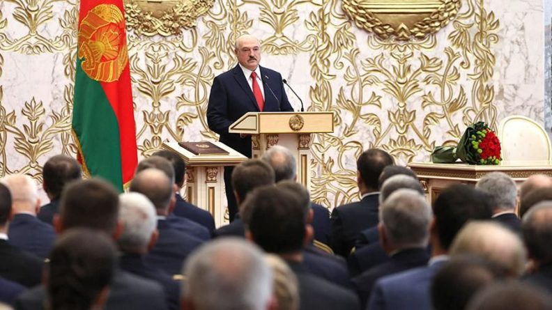 Общество: Глава МИД Великобритании раскритиковал инаугурацию Лукашенко