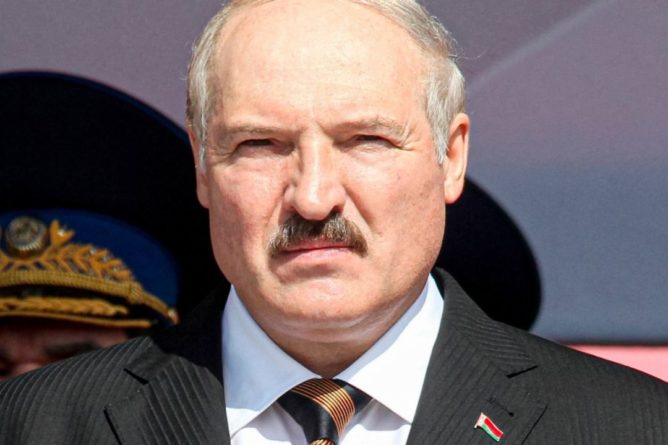 Общество: Великобритания и Канада ввели санкции против Лукашенко и его приспешников