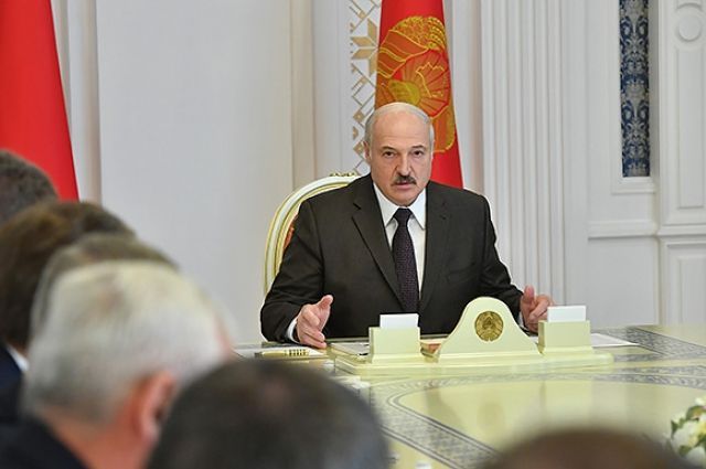 Общество: Лондон ввел санкции против Лукашенко и его окружения