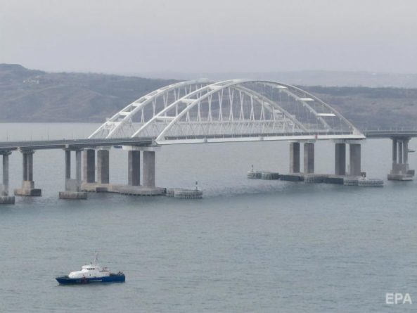 Общество: Великобритания расширила санкции за строительство Керченского моста