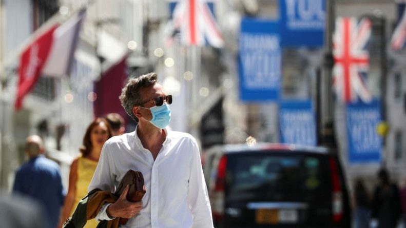 Общество: В Британии за сутки выявлено рекордное число новых случаев коронавируса