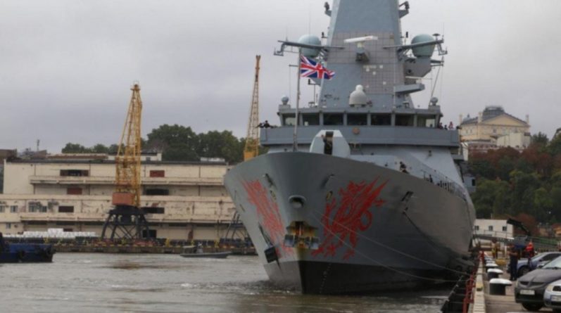 Общество: В одесский порт прибыл эсминец военно-морских сил Великобритании