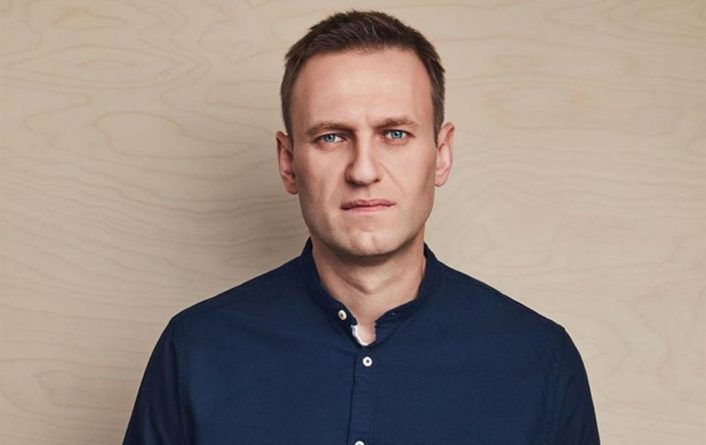 Общество: Великобритания будет добиваться санкций для России из-за отравления Навального