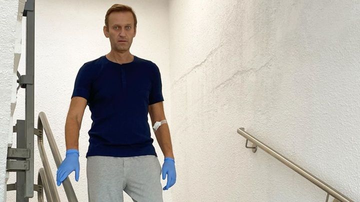 Общество: Лондон присоединится к санкциям Парижа и Берлина из-за Навального