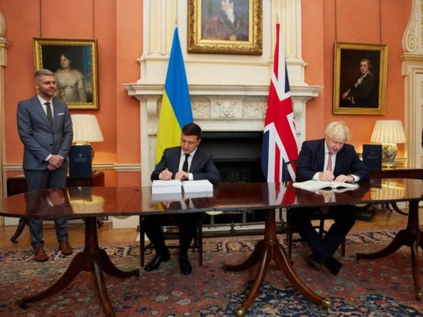 Общество: Великобритания предоставит кредитные гарантии до £2,5 млрд для торговли с Украиной
