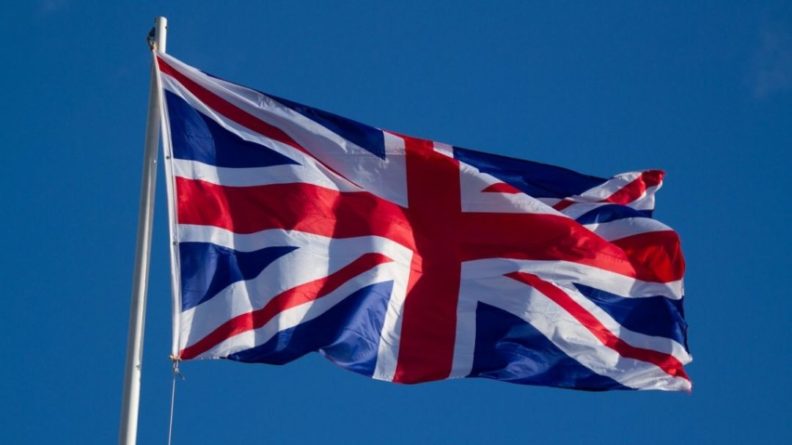 Общество: Коронавирус в мире: Британия может ввести новый локдаун