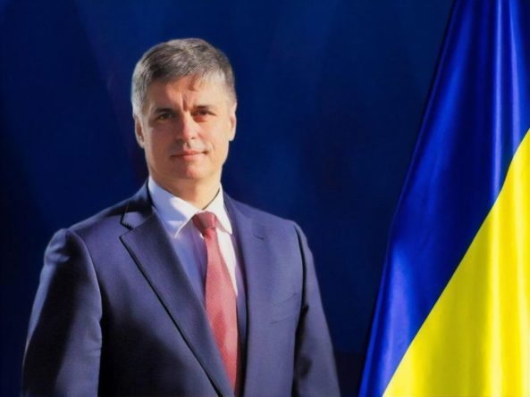 Общество: Украина и Великобритания работают над смягчением визового режима – Пристайко