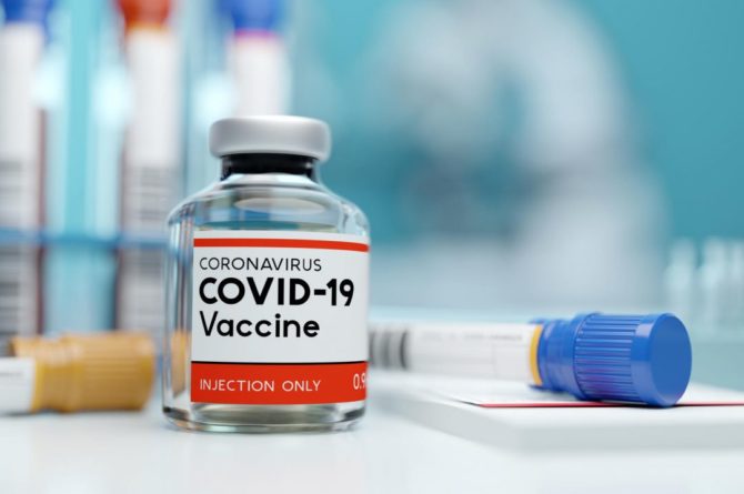 Общество: Великобритания: «Самые уязвимые смогут получить вакцину от COVID-19 до Рождества»