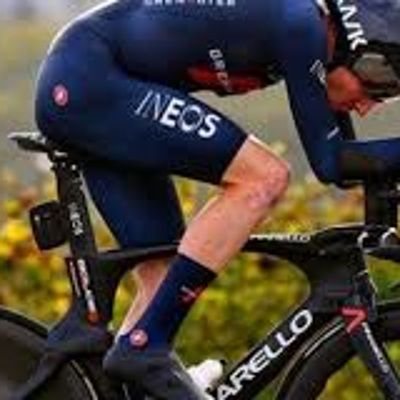 Общество: Британец Тео Гейган Харт победил в общем зачете многодневной велогонки "Джиро д'Италия"
