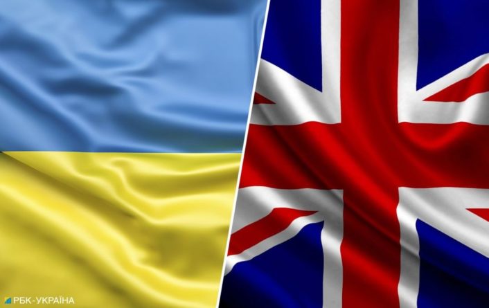 Общество: Украина инициировала упрощение визового режима с Британией