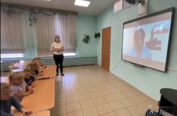 Общество: «Из туманного Альбиона»: педагог из Лондона учит английскому языку липецких малышей