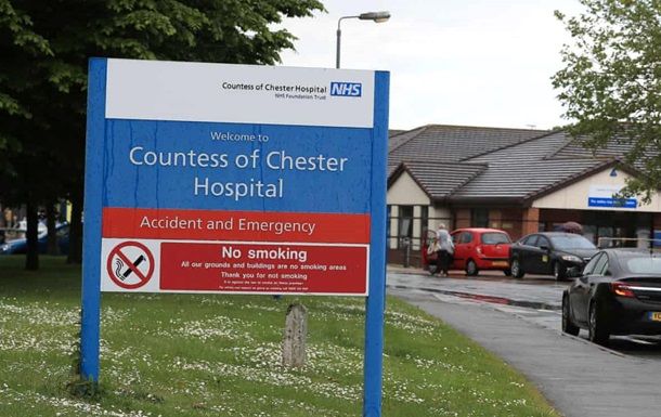 Общество: В Британии задержали медсестру по подозрению в убийстве восьми младенцев