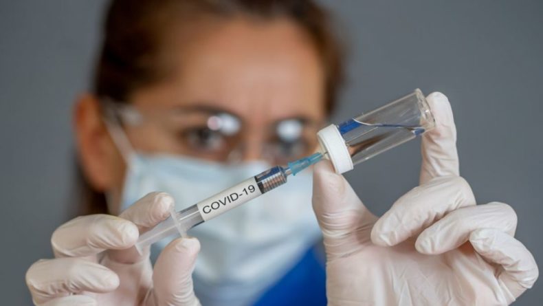 Общество: Johnson & Johnson начала третий этап испытания вакцины в Британии