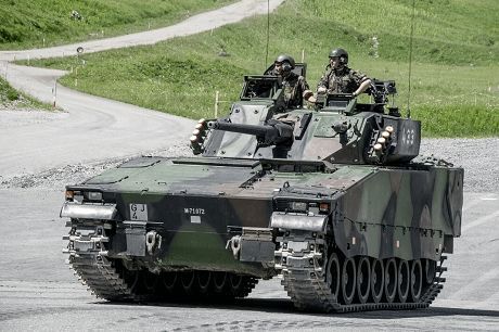 Общество: Британия будет модернизировать БМП CV9030 для швейцарской армии