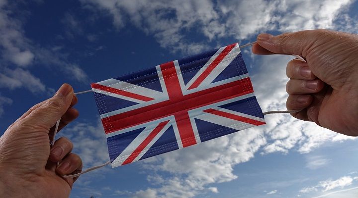 Общество: В Великобритании хотят ввести «ковидные паспорта»