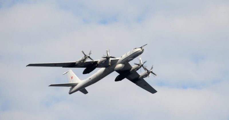 Общество: В Британии сообщили о перехвате Ту-142 над Северным морем