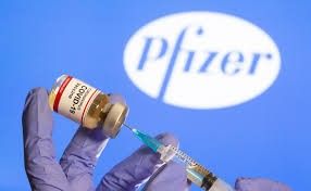 Общество: Британия планирует вскоре одобрить вакцину Pfizer от COVID