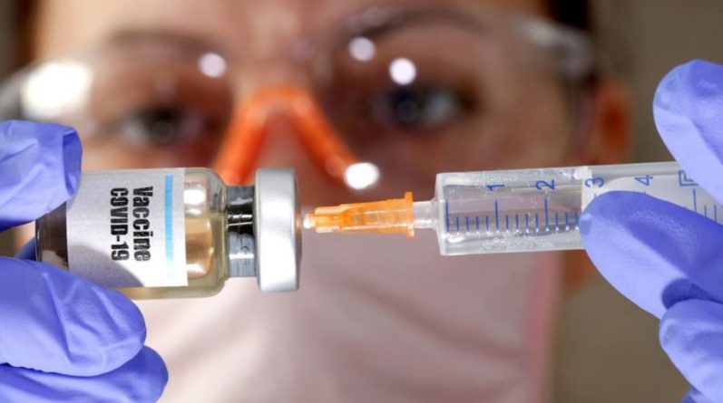 Общество: Британия первой в мире начнет вакцинацию от коронавируса