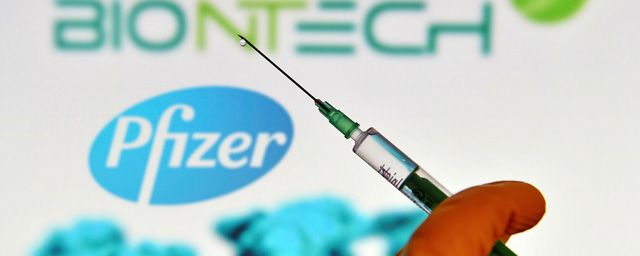 Общество: Великобритания первой одобрила применение вакцины Pfizer от COVID-19