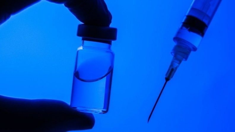 Общество: В Великобритании одобрили вакцину от коронавируса Pfizer и BioNTech