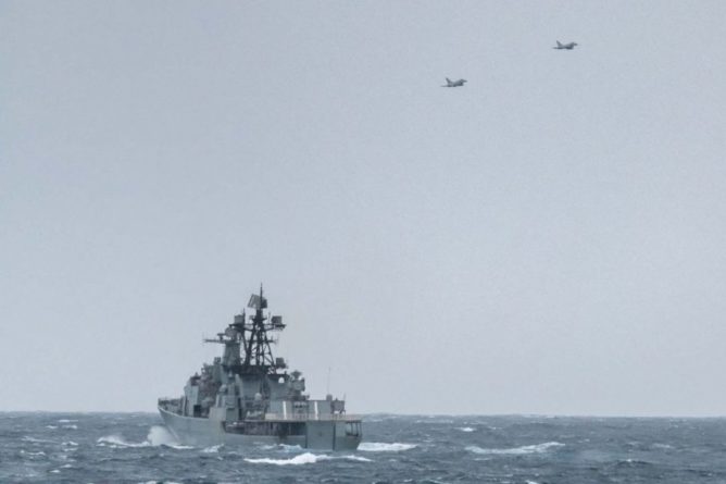 Общество: ВМС Британии зафиксировали высокую активность кораблей РФ у своих берегов