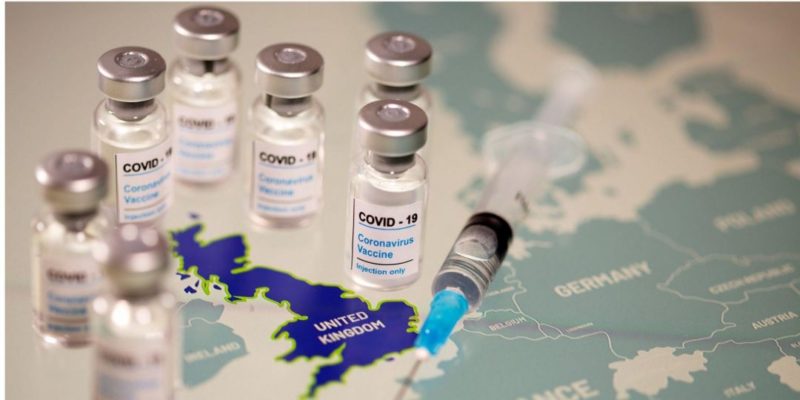 Общество: Британцы, которые пройдут вакцинацию от коронавируса, получат специальные удостоверения