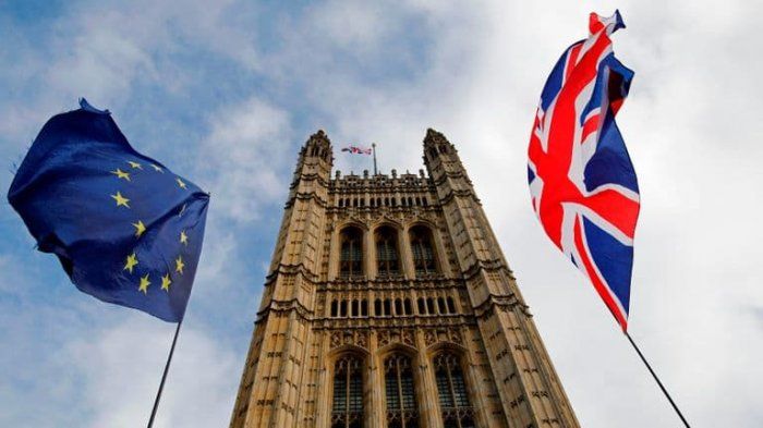 Общество: ЕС и Великобритания урегулировали «ирландский вопрос» в рамках Брексита