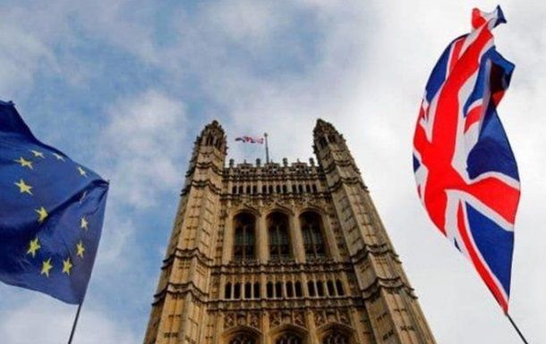 Общество: Лондон откажется от спорных поправок к биллю о Brexit