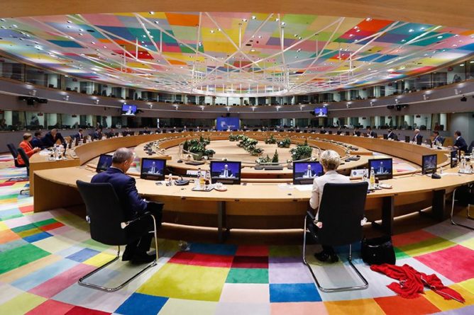 Общество: Продление санкций и Brexit: что обсудили на саммите ЕС