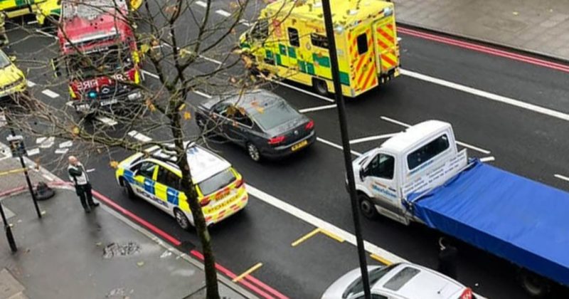 Общество: Автомобиль врезался в толпу пешеходов на севере Лондона