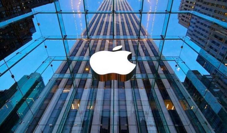 Общество: Apple закрывает магазины в США и Англии из-за COVID-19