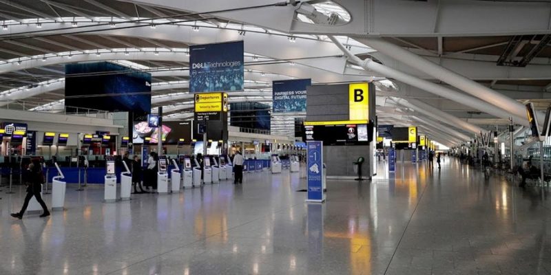 Общество: Страны Европы закрывают авиасообщение с Великобританией из-за мутировавшего COVID-19
