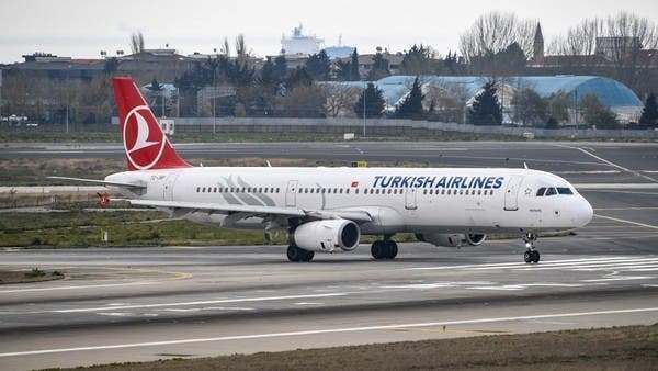 Общество: Турция прервала авиасообщение с Британией и тремя другими странами