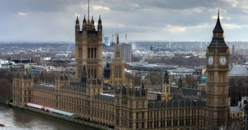 Общество: Новый штамм коронавируса в Британии: украинцам рекомендуют не ездить в Лондон