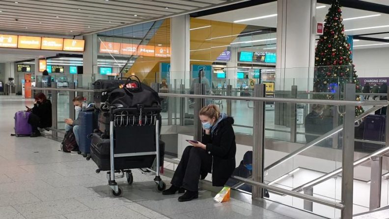 Общество: Дания приостановила авиасообщение с Великобританией