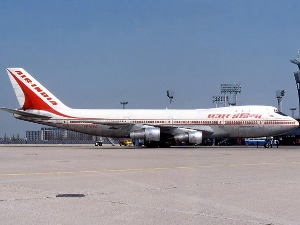 Общество: COVID-19: Индия объявила о приостановлении всех рейсов из Великобритании