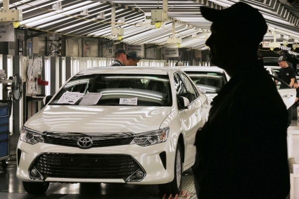 Общество: Toyota остановит работу заводов в Британии и Франции из-за мутации коронавируса