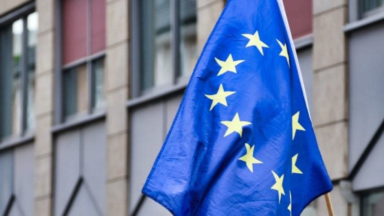 ЕС запрещает поездки в Великобританию с 1 января 22122020 Общество: ЕС запрещает поездки в Великобританию с 1 января