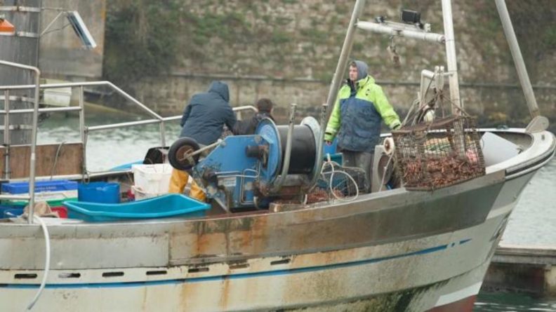 Общество: Лондон может пойти на уступки ЕС в квотах по рыбной ловле