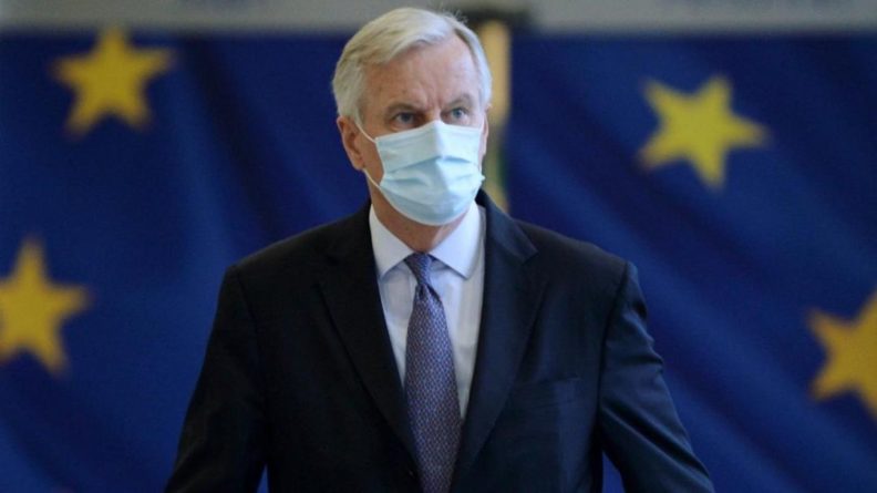 Общество: Брюссель объявил о «последней попытке» переговоров с Лондоном