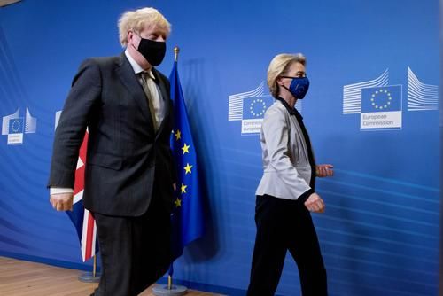 Общество: Джонсон: Великобритания и ЕС согласовали торговую сделку после Brexit
