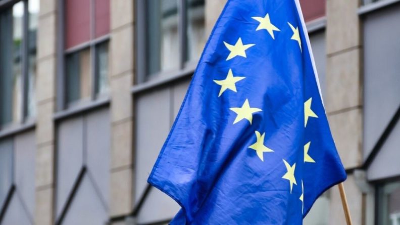 МИД РФ положительно оценило сделку Евросоюза и Британии 24122020 Общество: МИД РФ положительно оценило сделку Евросоюза и Британии