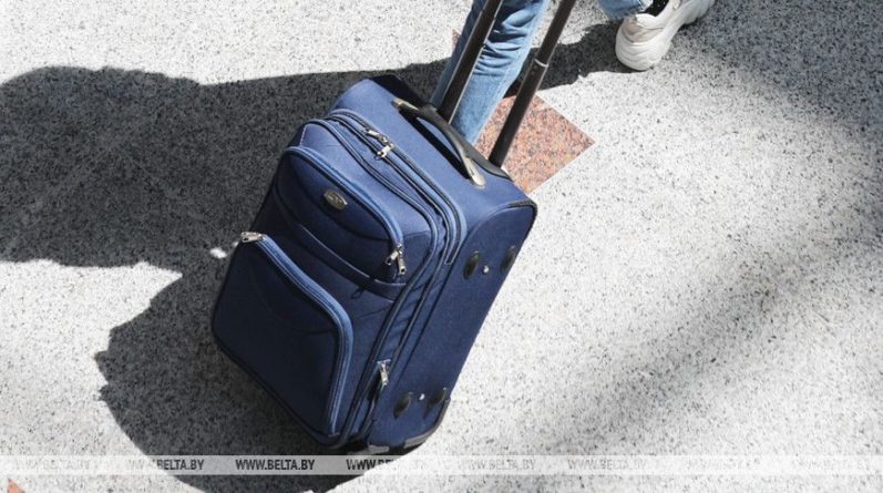 В США вводят обязательное тестирование на коронавирус для всех приезжающих из Великобритании 25122020 Общество: В США вводят обязательное тестирование на коронавирус для всех приезжающих из Великобритании